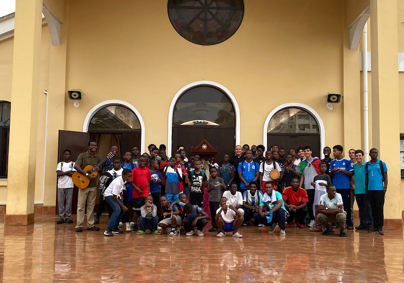 Misión de Malabo | Los Jóvenes de la Obra de la Iglesia