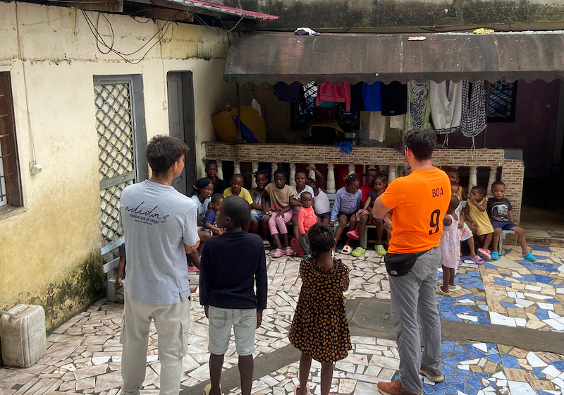 Misión de Malabo | Los Jóvenes de la Obra de la Iglesia
